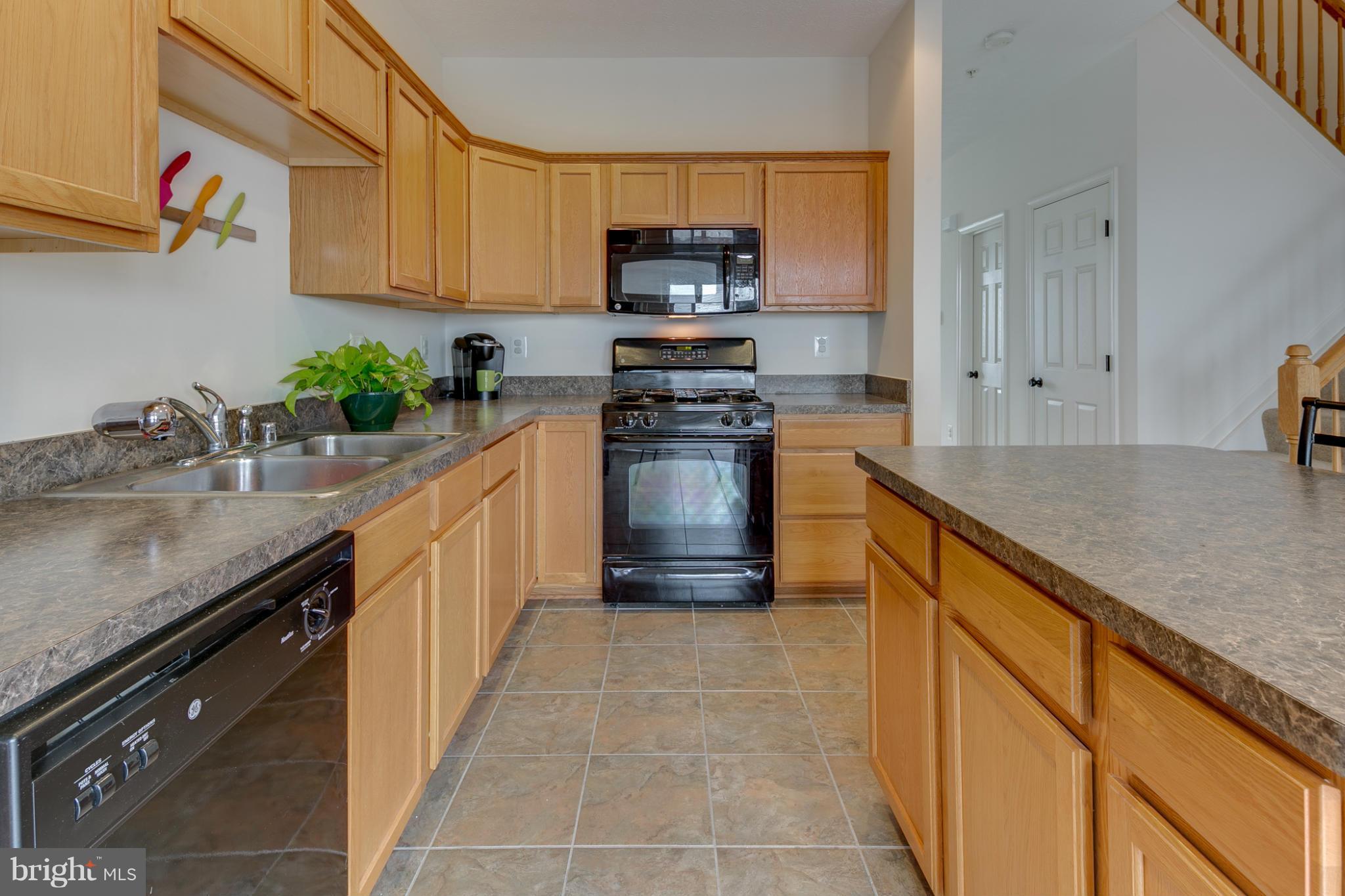 9718 Biggs Road Baltimore, MD 21220 - Photo 11 of 28 Kitchen