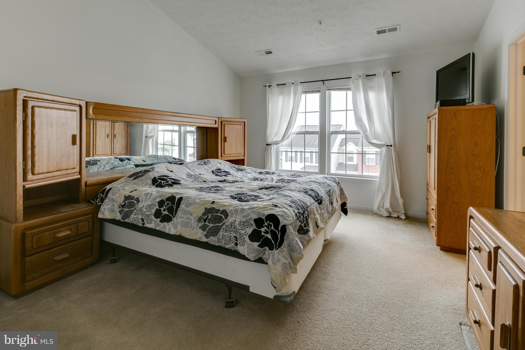 9718 Biggs Road Baltimore, MD 21220 - Photo 17 of 28 Bedroom (Master)