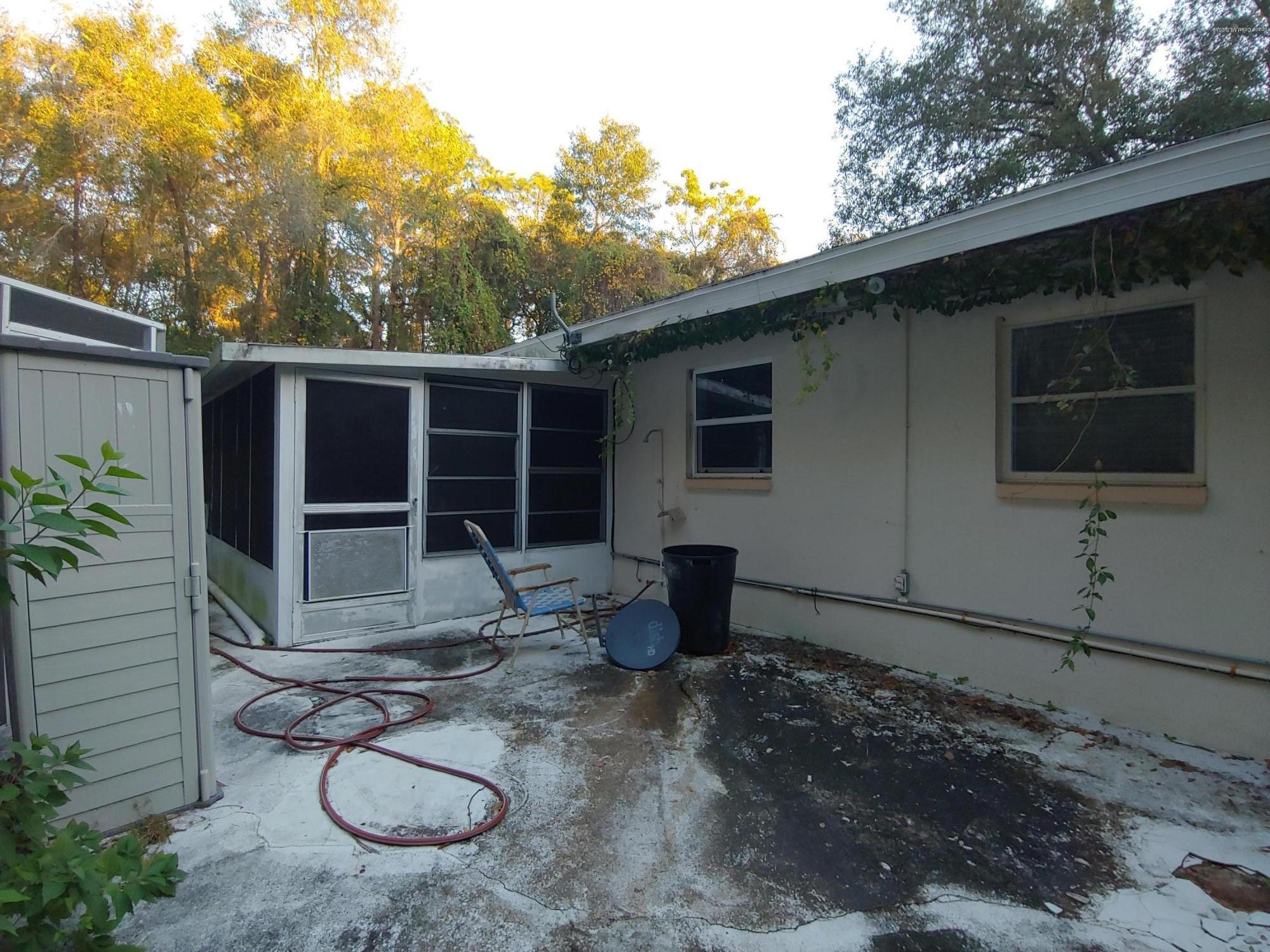 208 West Inverness Boulevard Inverness, FL 34452 - Photo 3 of 6 20191203_165435_HDR