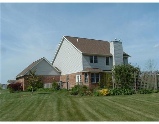 689 Timberview Avenue Springfield, OH 45502 - Photo 2 of 18