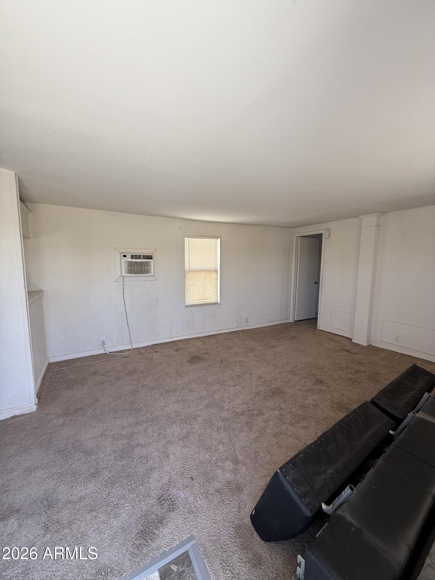 799 West Battaglia Road, Unit 35 Eloy, AZ 85131 - Photo 4 of 28 IMG_9499