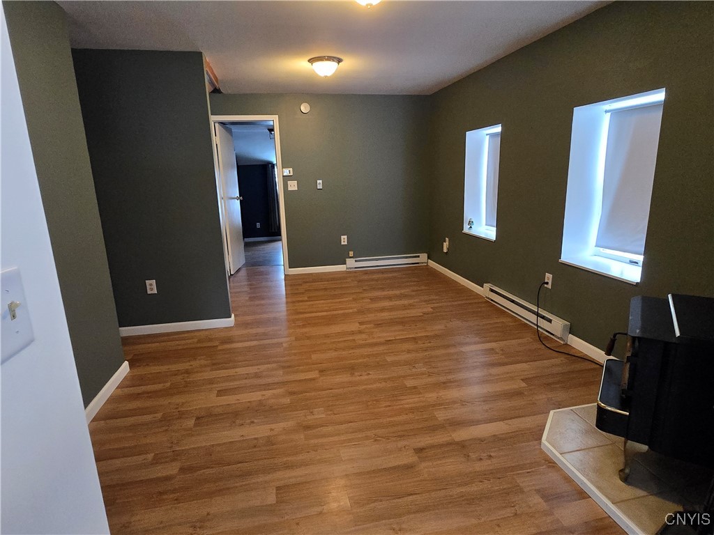 7053 Lakeport Road Sullivan, NY 13037 - Photo 10 of 17 Living room