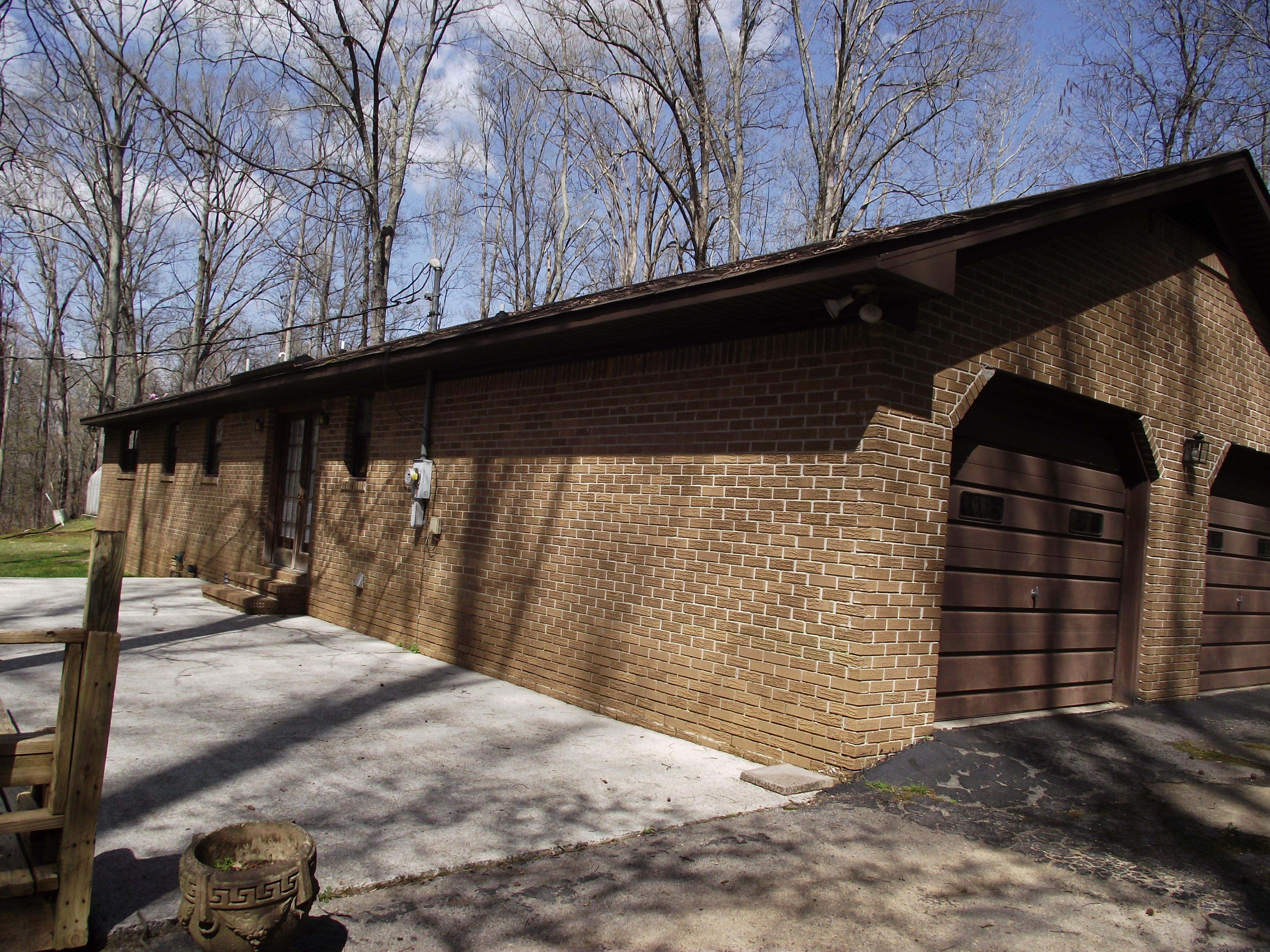 445 Cave Road Jasper, TN 37347 - Photo 14 of 20 Backpatio