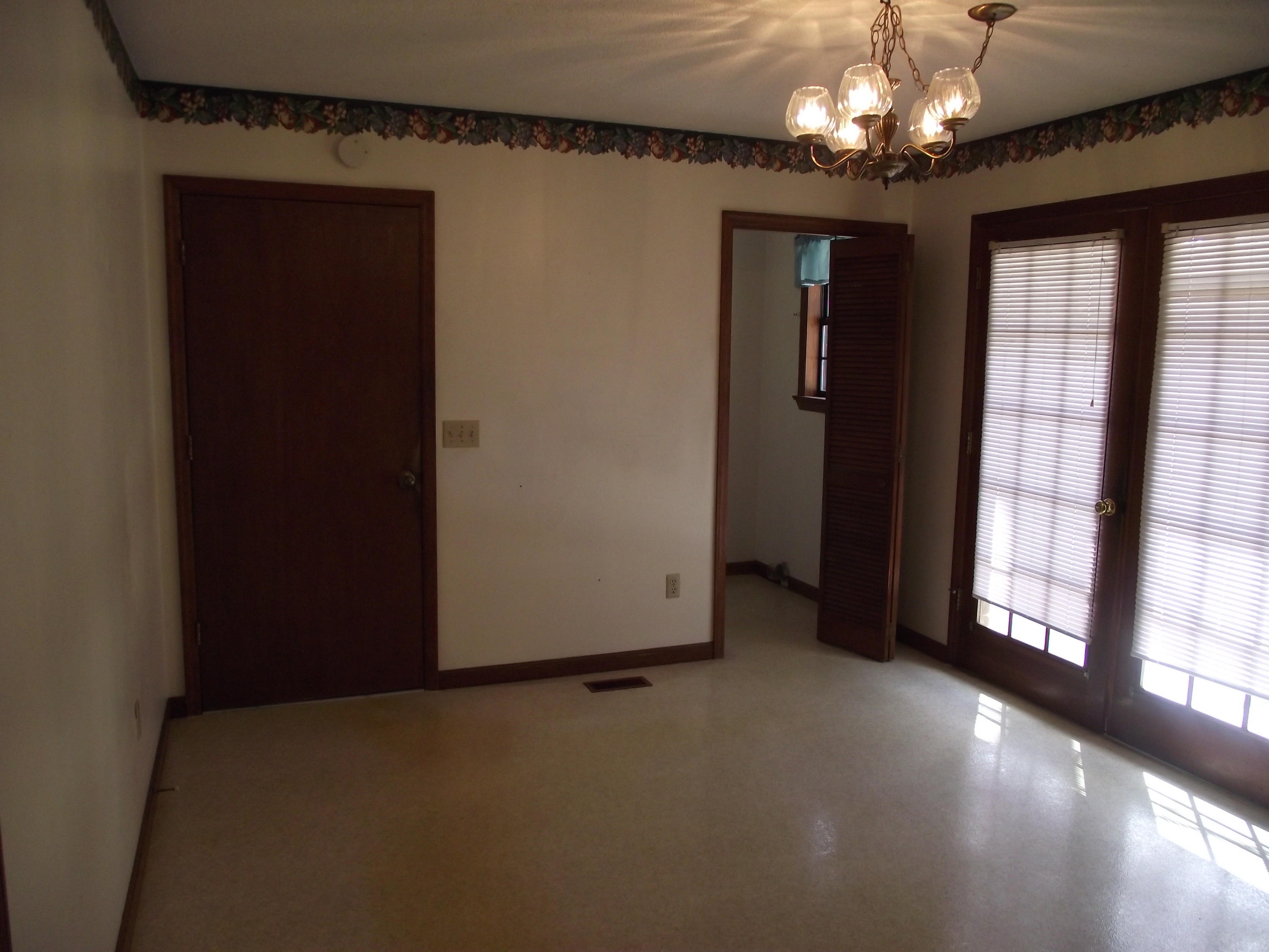 445 Cave Road Jasper, TN 37347 - Photo 7 of 20 Dining room