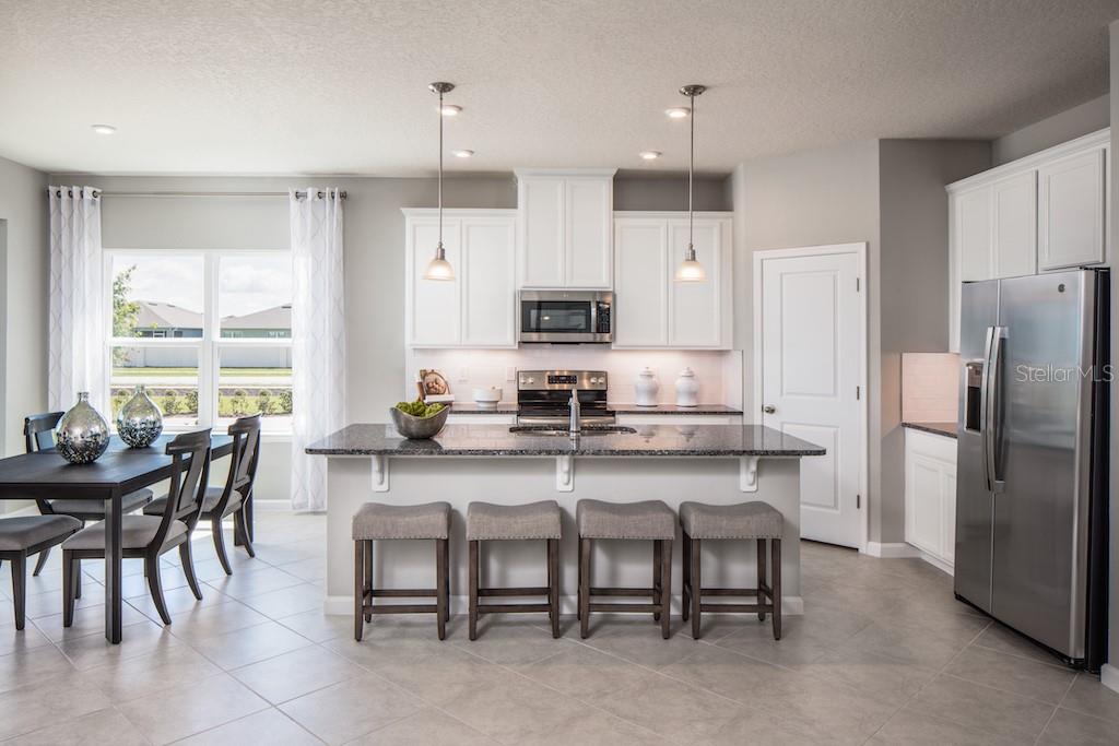2578 White Ladyfish Road Wimauma, FL 33598 - Photo 4 of 19