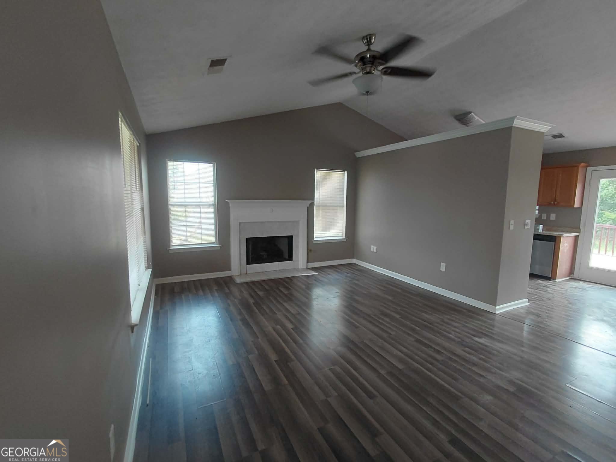 75 Linsley Way Covington, GA 30016 - Photo 5 of 24