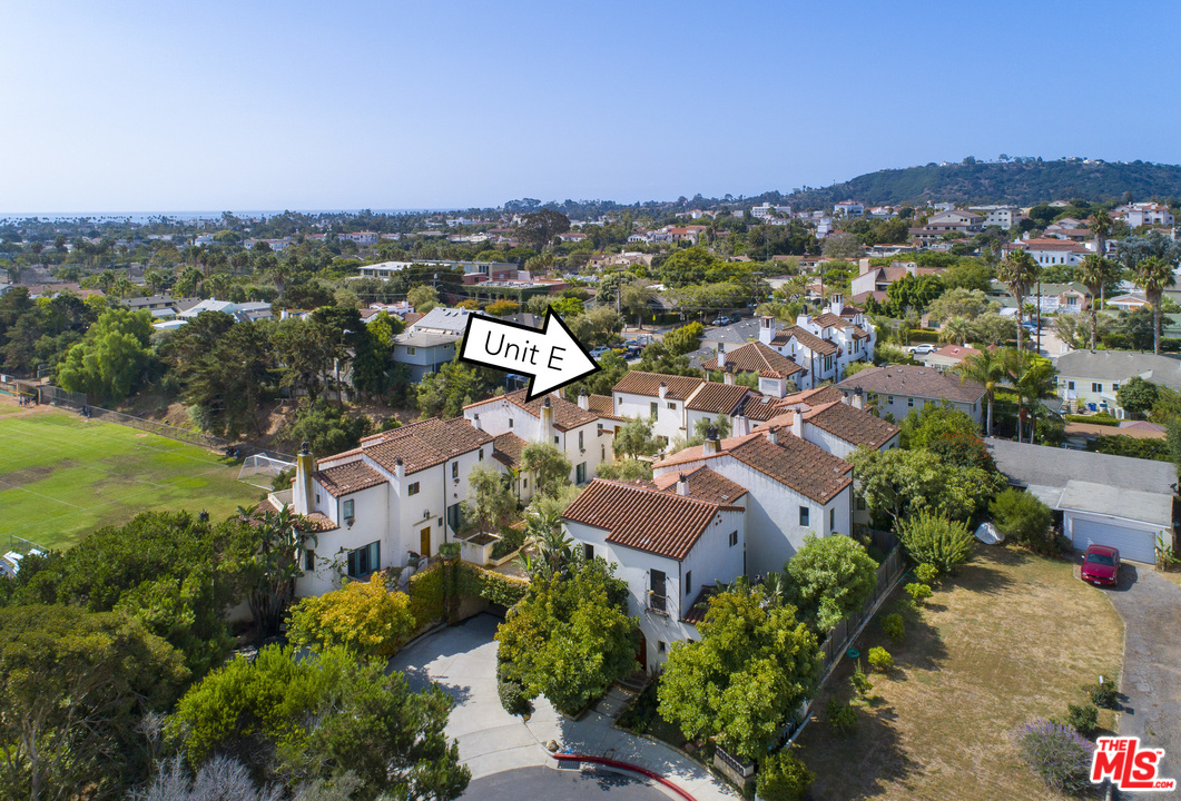 1011 Rinconada Road, Unit E Santa Barbara, CA 93101 - Photo 2 of 39