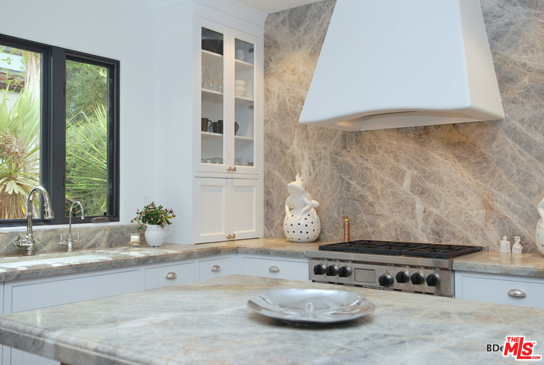 1011 Rinconada Road, Unit E Santa Barbara, CA 93101 - Photo 27 of 39