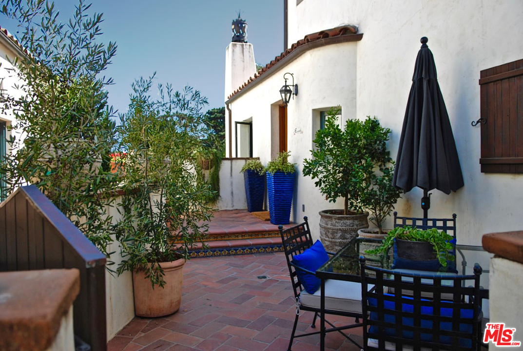 1011 Rinconada Road, Unit E Santa Barbara, CA 93101 - Photo 33 of 39