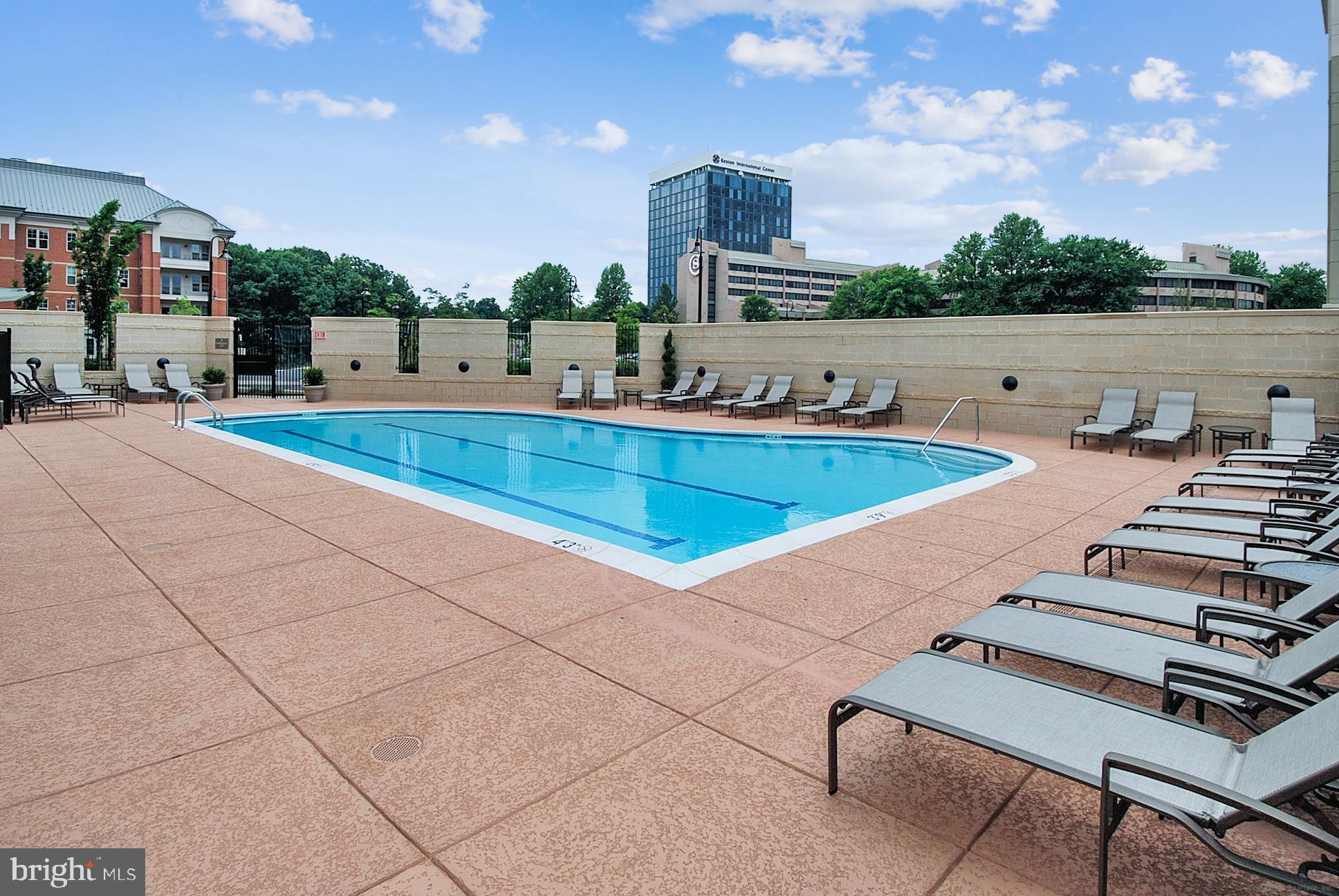 11770 Sunrise Valley Drive, Unit 422 Reston, VA 20191 - Photo 27 of 36