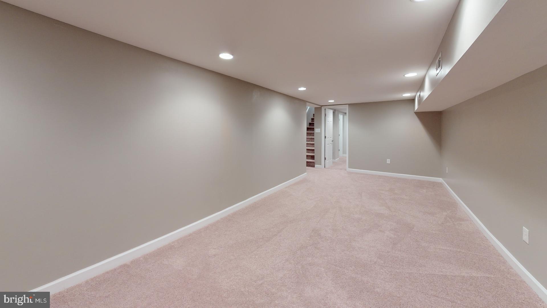 7647 Dollyhyde Road Mount Airy, MD 21771 - Photo 29 of 40 Gallery Image 29