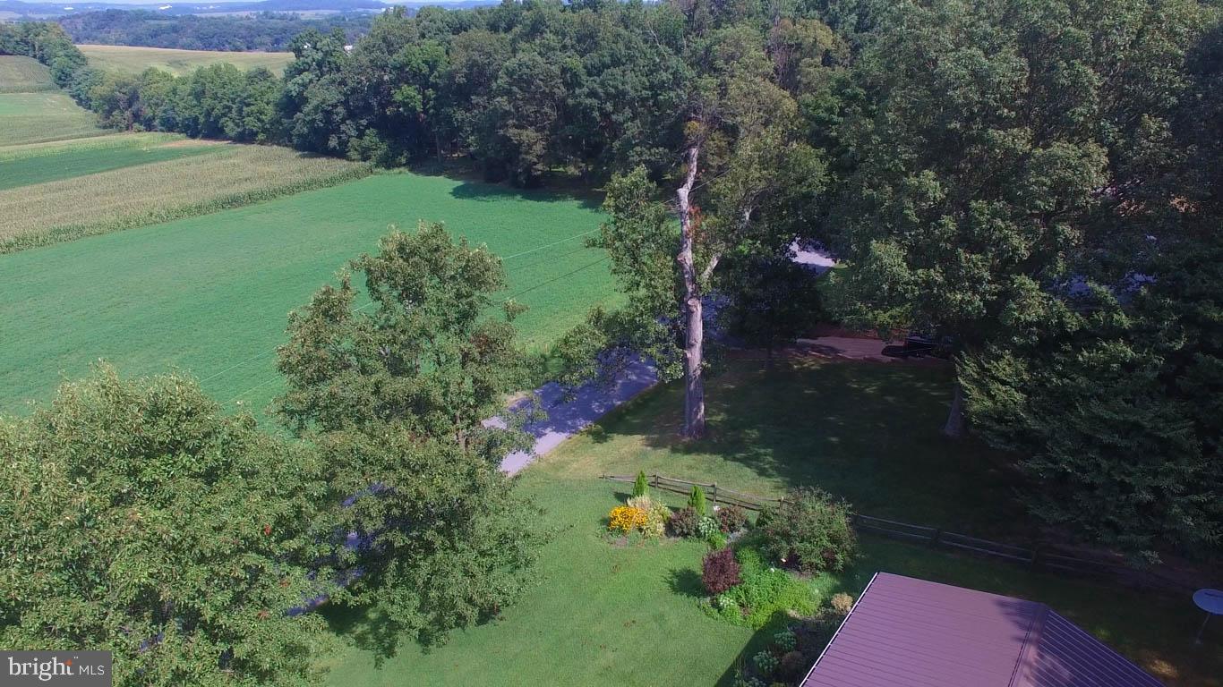 7647 Dollyhyde Road Mount Airy, MD 21771 - Photo 33 of 40 Gallery Image 33