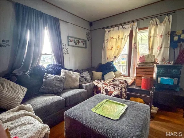 $154,800 | 818 South State Street, Litchfield, IL 62056