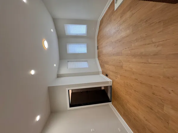 $2,300 | 818 South Karlov Avenue, Unit 1, Chicago, IL 60624