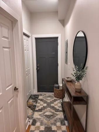 $2,300 | 818 South Karlov Avenue, Unit 1, Chicago, IL 60624