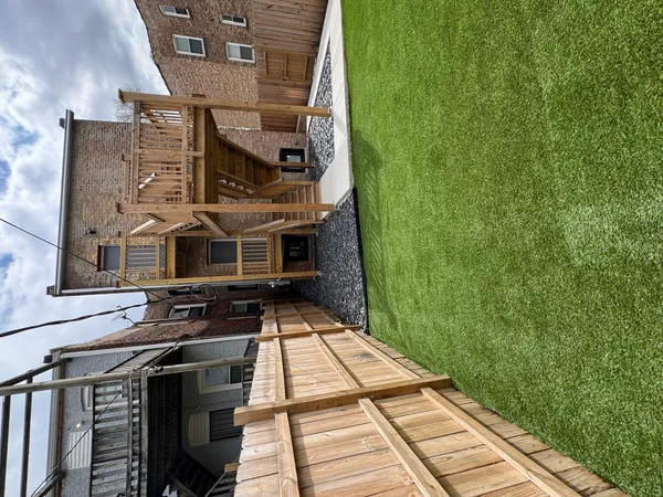 $2,300 | 818 South Karlov Avenue, Unit 1, Chicago, IL 60624