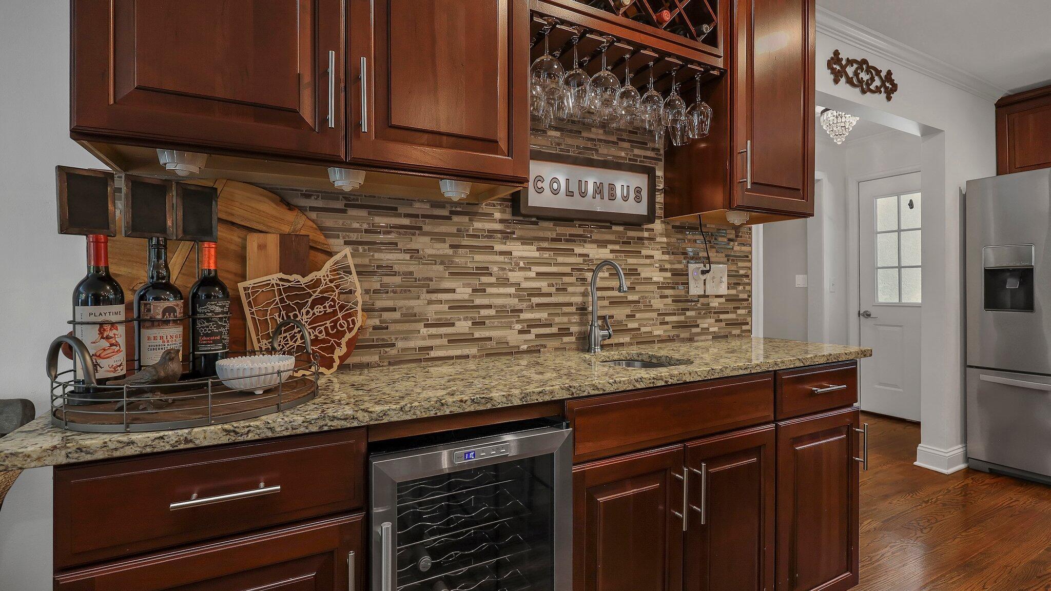 4556 Langport Road Upper Arlington, OH 43220 - Photo 15 of 66 Kitchen