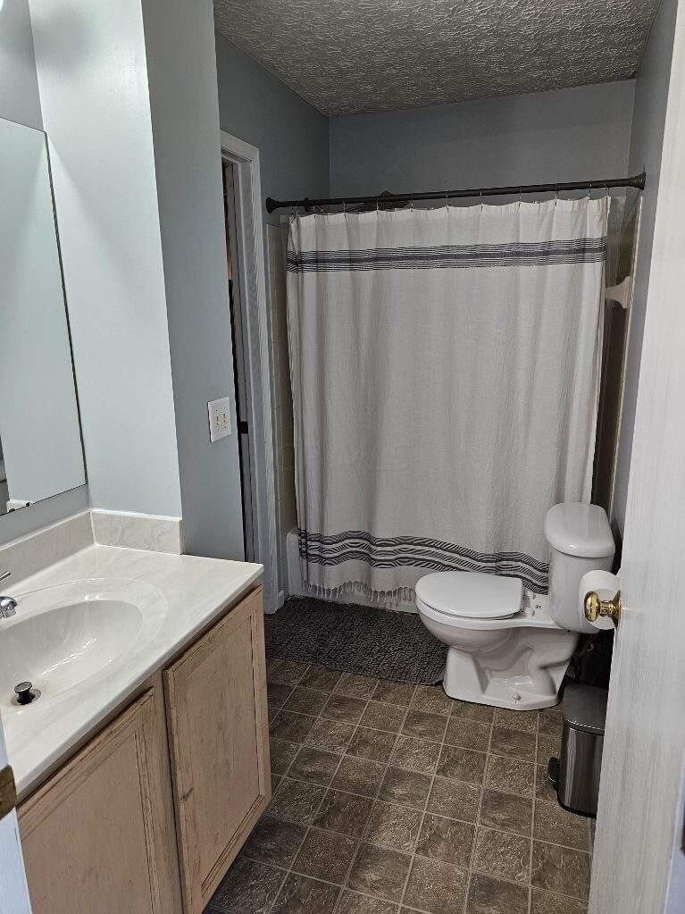 1451 Tera Alta Road Columbus, OH 43207 - Photo 16 of 20 654B549E-2CA1-4461-9403-9D62F38823FB
