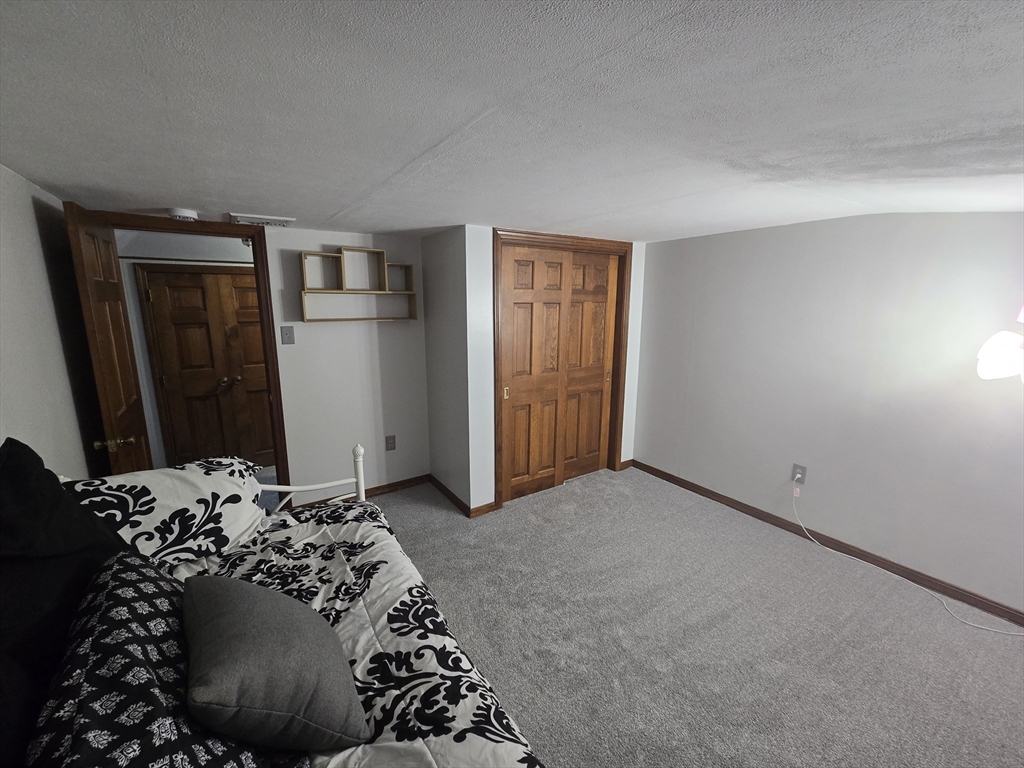 14 Ridgewood Circle Lawrence, MA 01843 - Photo 25 of 36 Gallery Image 25