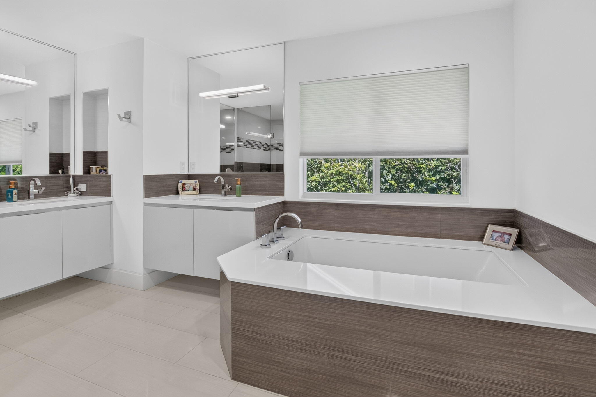 3245 St James Drive Boca Raton, FL 33434 - Photo 56 of 88 54-web-or-mls-DSC_1959