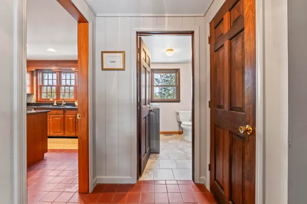 $850,000 | 208 Youngs Point Road, Wiscasset, ME 04578