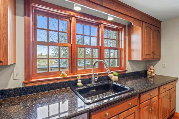 $850,000 | 208 Youngs Point Road, Wiscasset, ME 04578