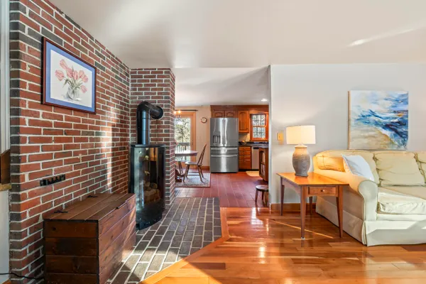 $850,000 | 208 Youngs Point Road, Wiscasset, ME 04578