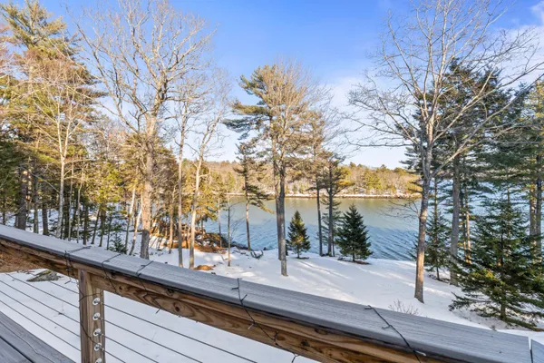 $850,000 | 208 Youngs Point Road, Wiscasset, ME 04578