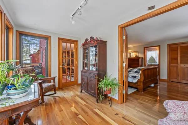 $850,000 | 208 Youngs Point Road, Wiscasset, ME 04578