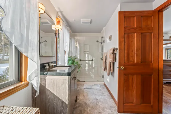 $850,000 | 208 Youngs Point Road, Wiscasset, ME 04578