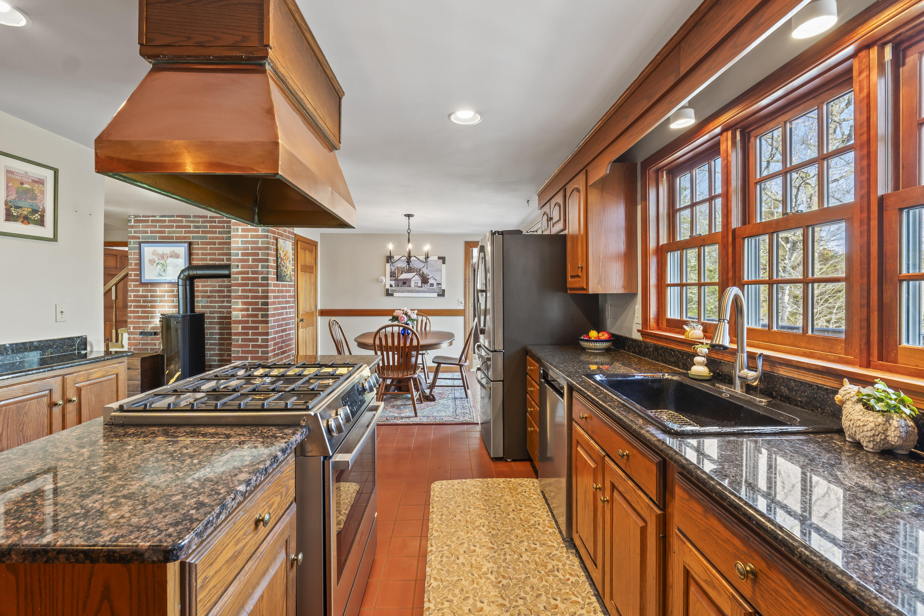 208 Youngs Point Road Wiscasset, ME 04578 - Photo 10 of 75 208 Youngs Point Rd_118