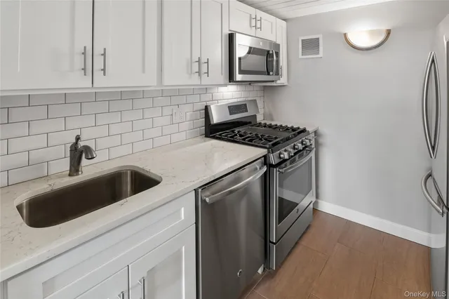 $319,000 | 1 Landmark Square, Unit 411, Port Chester, NY 10573