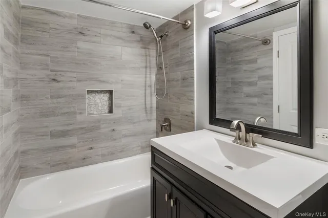 $319,000 | 1 Landmark Square, Unit 411, Port Chester, NY 10573