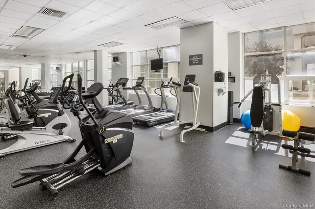 $319,000 | 1 Landmark Square, Unit 411, Port Chester, NY 10573