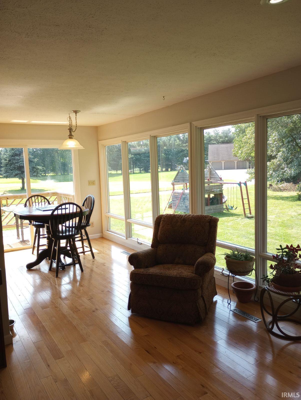53237 Old Farm Road Elkhart, IN 46514 - Photo 10 of 23 Gallery Image 10