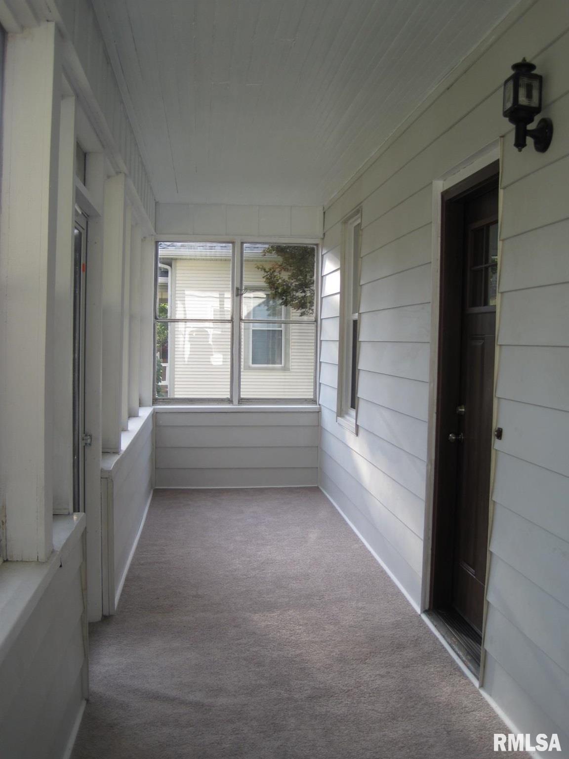 605 Walnut Street Washington, IL 61571 - Photo 2 of 42 Gallery Image 2