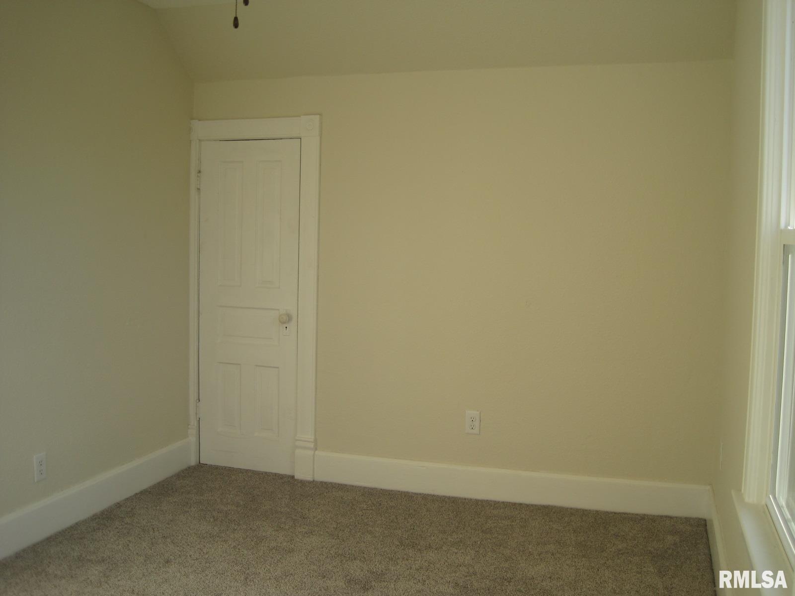 605 Walnut Street Washington, IL 61571 - Photo 23 of 42 Gallery Image 23