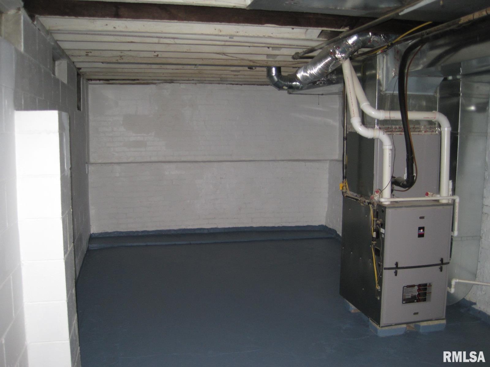 605 Walnut Street Washington, IL 61571 - Photo 33 of 42 Gallery Image 33