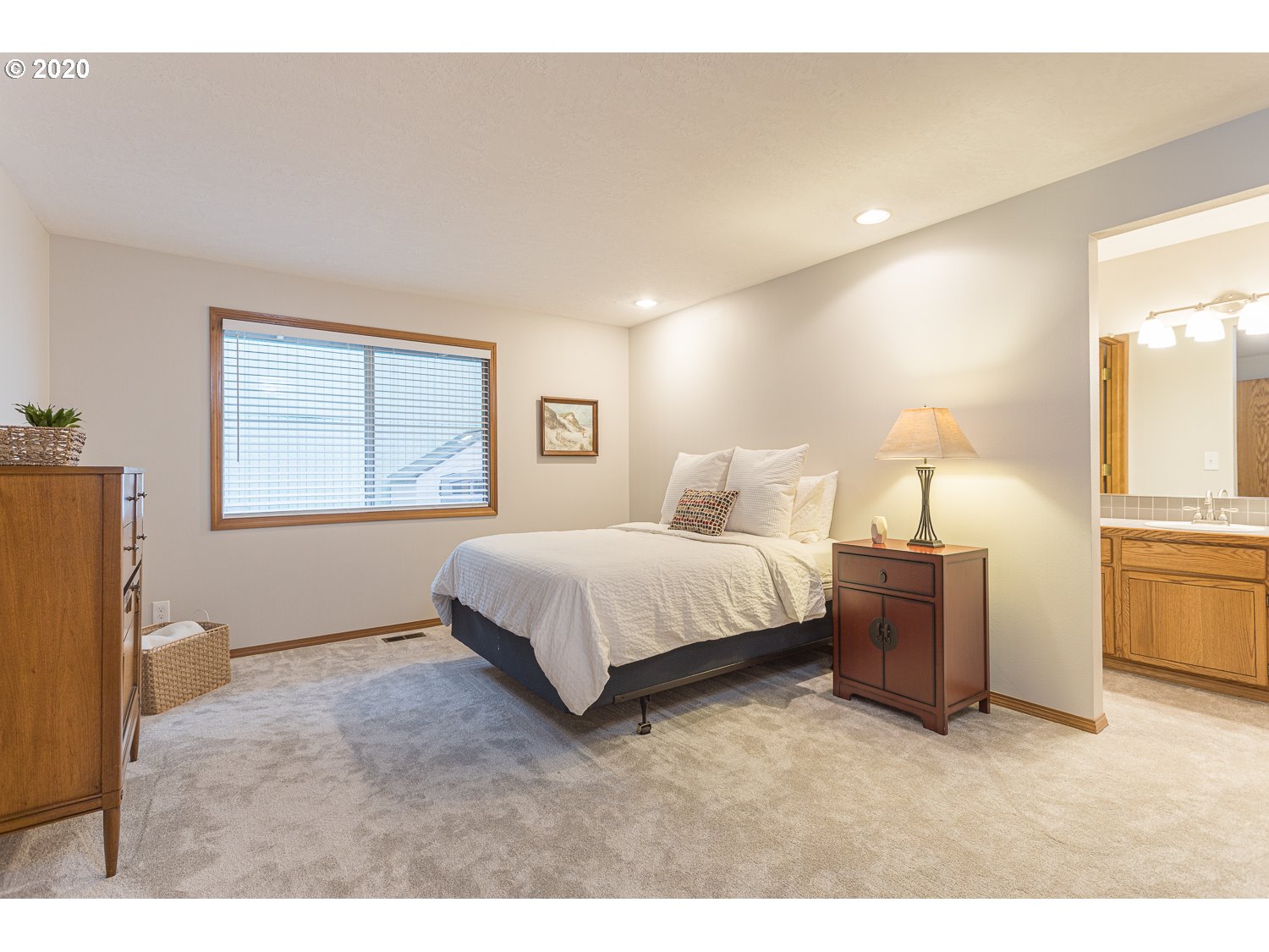 5516 Southwest Pendleton Street Portland, OR 97221 - Photo 17 of 28 Bedroom, Primary