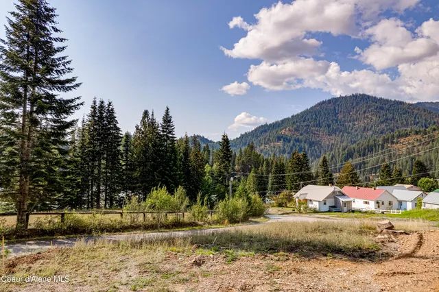 $445,000 | 601 8th Street, Mullan, ID 83846