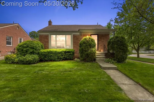 $499,900 | 1493 East Melton Road, Birmingham, MI 48009