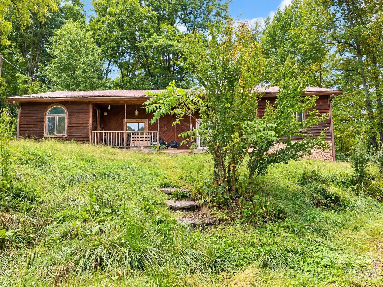 323 Forrest Fisher Road Spruce Pine, NC 28777 - Photo 1 of 28 Gallery Image 1