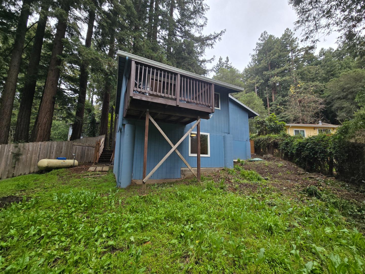 178 Madrona Road Boulder Creek, CA 95006 - Photo 2 of 4