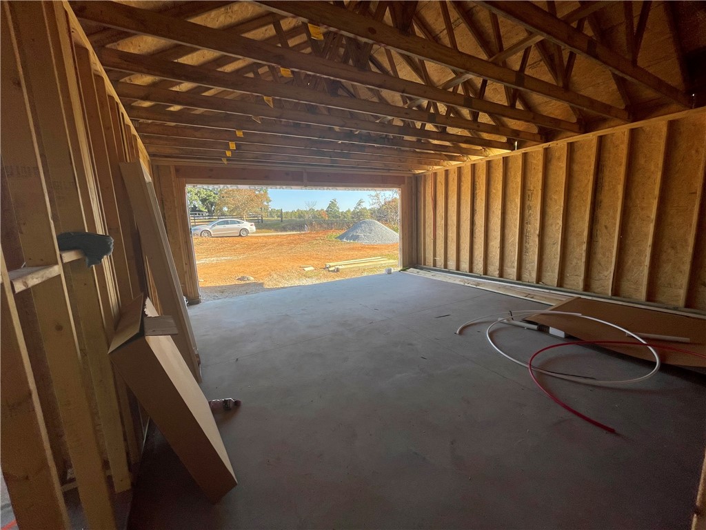 362 Winstead Road West Union, SC 29696 - Photo 14 of 22 Garage