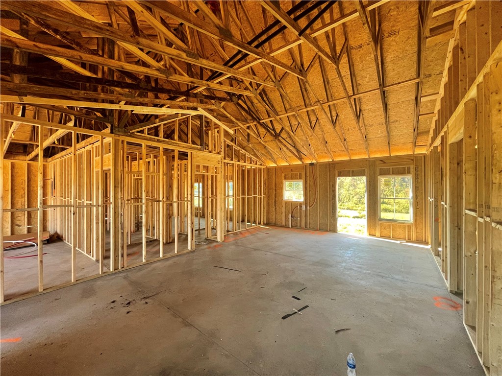 362 Winstead Road West Union, SC 29696 - Photo 6 of 22 Great room with vault