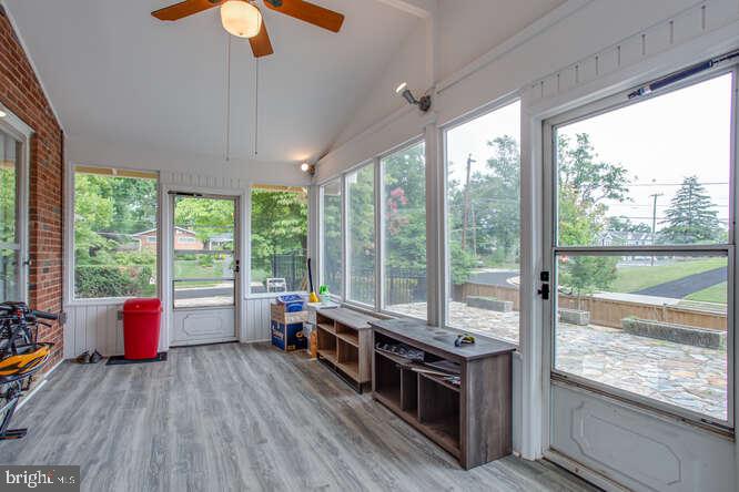 3517 Old Post Road Fairfax, VA 22030 - Photo 23 of 73