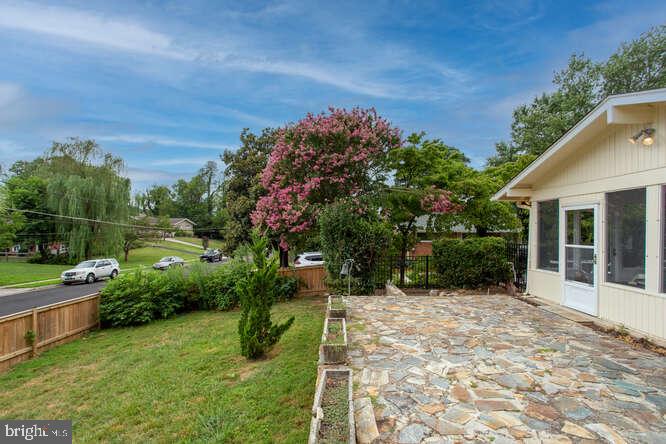 3517 Old Post Road Fairfax, VA 22030 - Photo 54 of 73