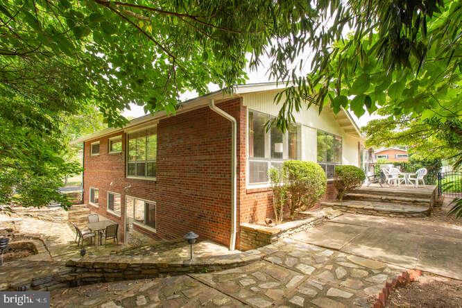 3517 Old Post Road Fairfax, VA 22030 - Photo 62 of 73