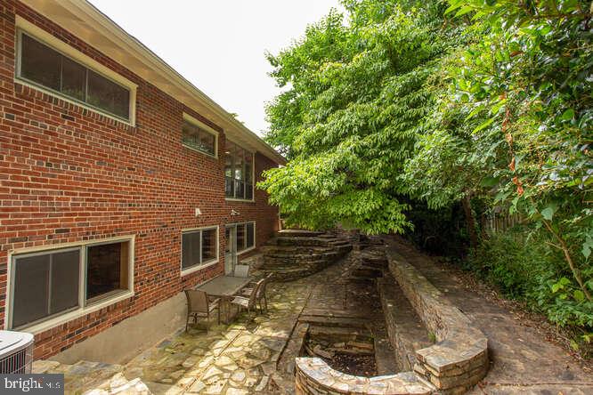 3517 Old Post Road Fairfax, VA 22030 - Photo 63 of 73