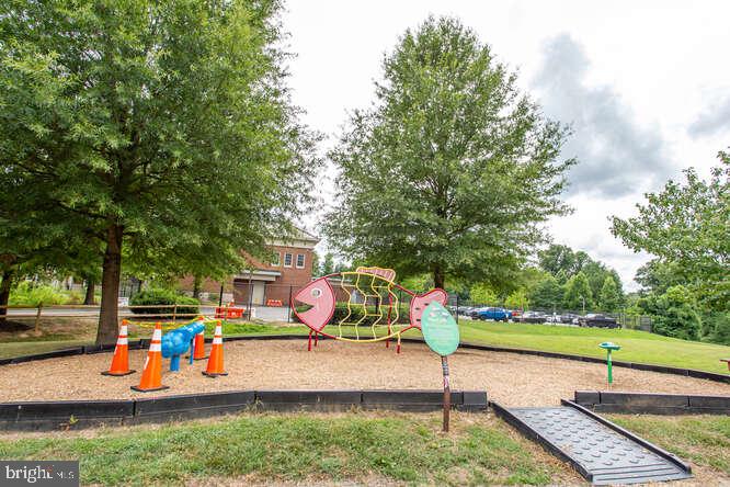 3517 Old Post Road Fairfax, VA 22030 - Photo 69 of 73